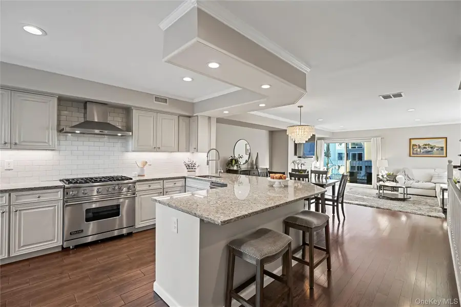 21 Deepwater Way, Bronx, NY 10464 - Image #2