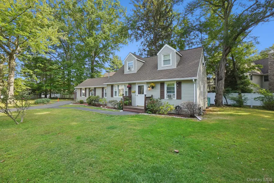 35 Andre Avenue, Tappan, NY 10983 - Image #2