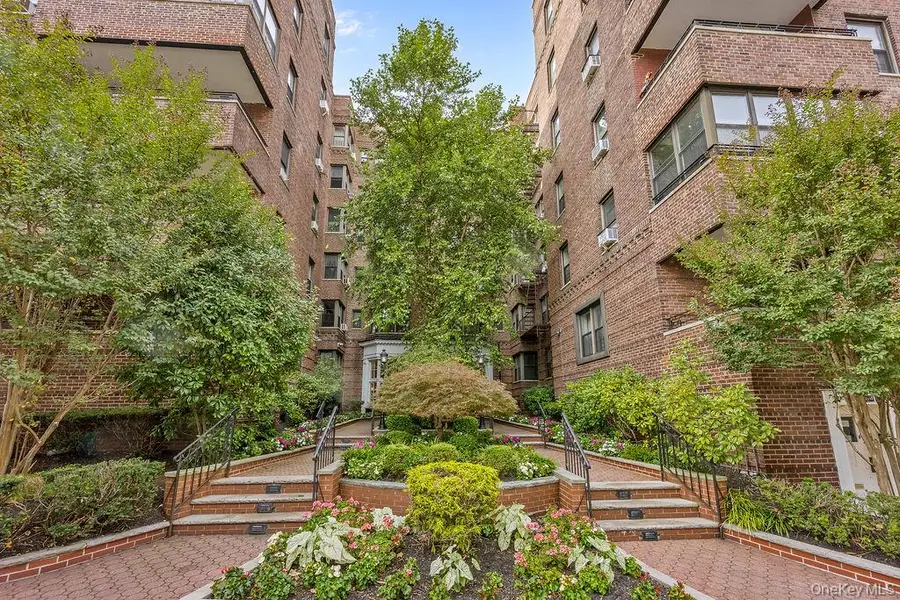 69-40 Yellowstone Boulevard #62O, Forest Hills, NY 11375 - Image #2