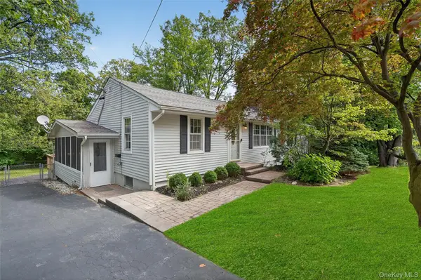 54 Canterbury Avenue, Cornwall, NY 12518