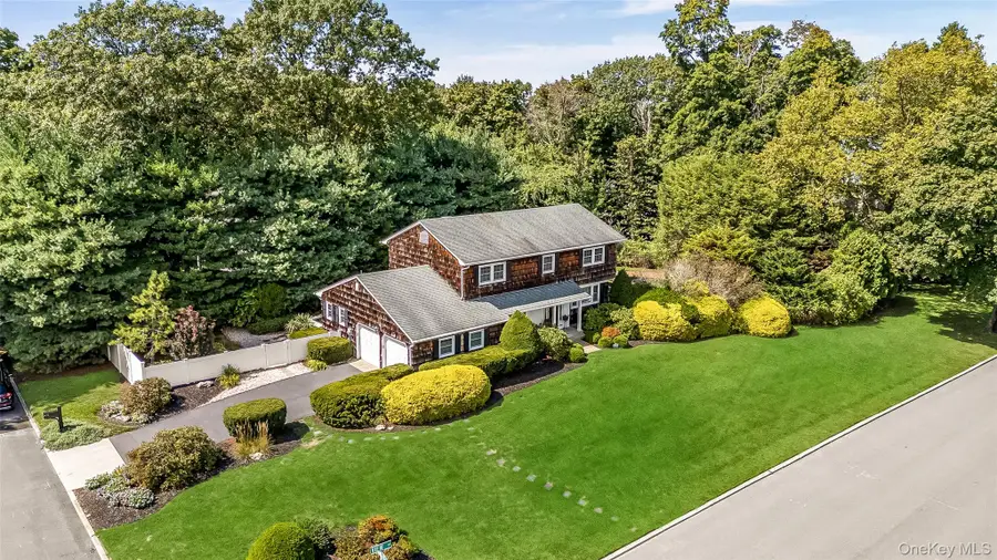 21 View Road, Setauket, NY 11733 - Image #2