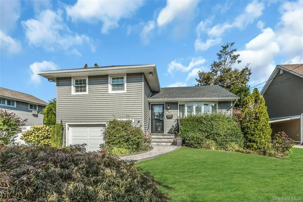 46 Elmtree Lane, Jericho, NY 11753 - Image #1