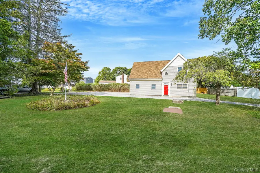 26 Bokel Road, Ronkonkoma, NY 11779 - Image #2