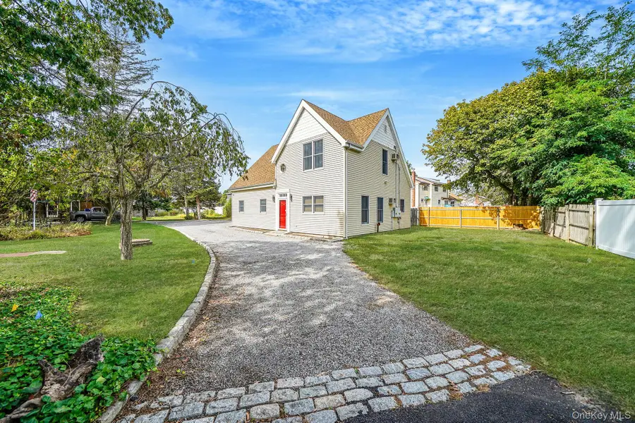 26 Bokel Road, Ronkonkoma, NY 11779 - Image #3