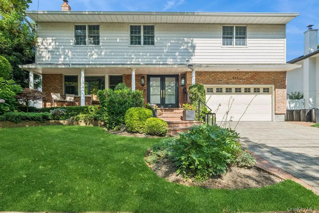 992 Dartmouth Lane, Woodmere, NY 11598 - Image #1