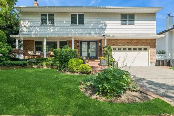 992 Dartmouth Lane, Woodmere, NY 11598