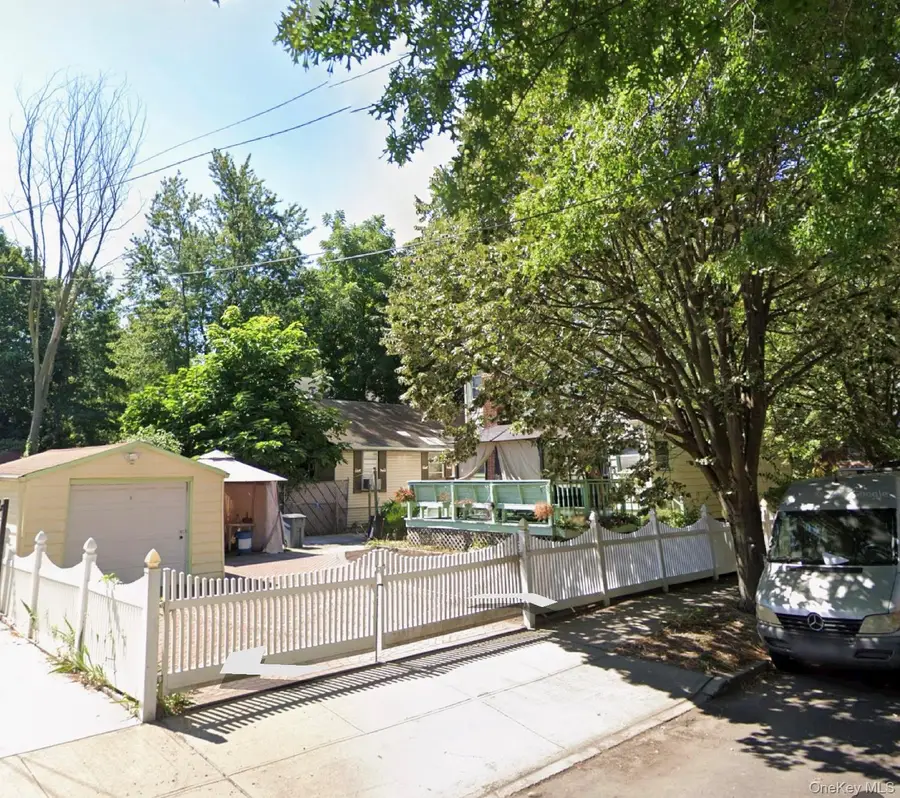 46-27 206 St, Bayside, NY 11361 - Image #2