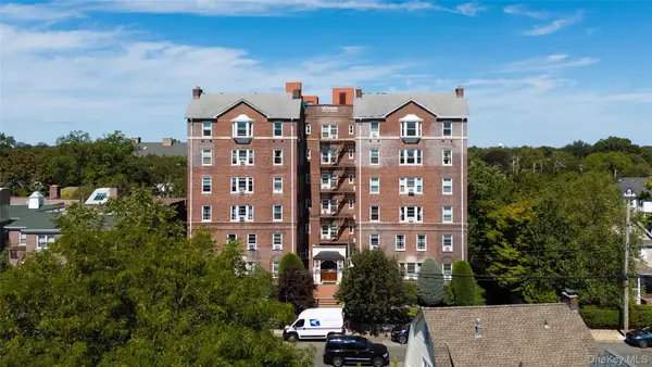 55 Grand Avenue #3E, Rockville Centre, NY 11570