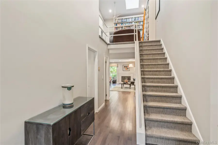 154 Hidden Ridge Drive, Syosset, NY 11791 - #2