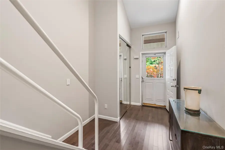 154 Hidden Ridge Drive, Syosset, NY 11791 - #3