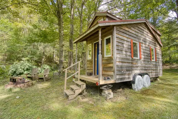 175 Elm Hollow Road, Livingston Manor, NY 12758