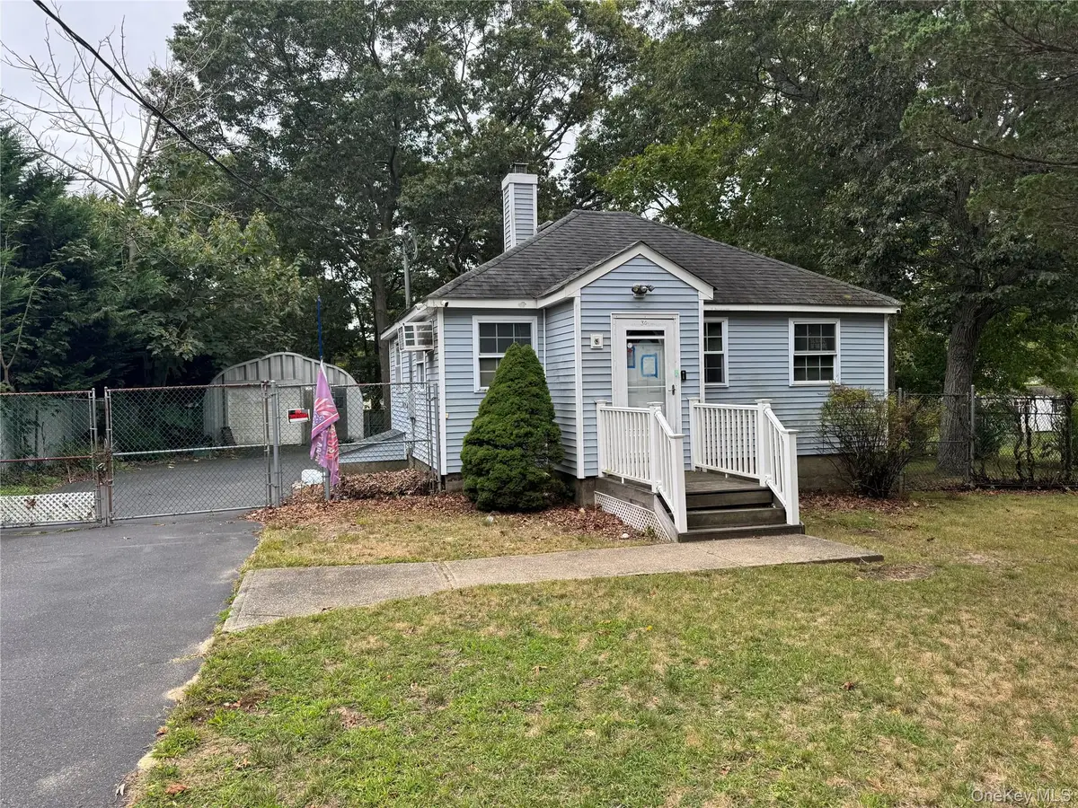 30 Quensel Court, Lake Grove, NY 11755 - Image #1