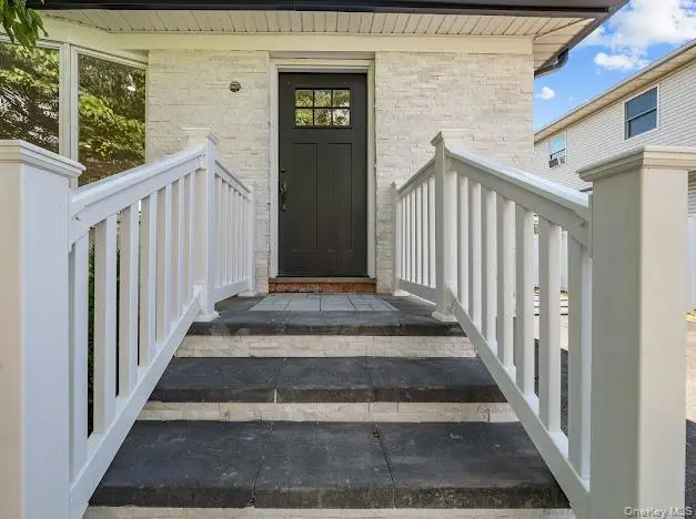 9 Grayston Street, Westbury, NY 11590 - Image #2