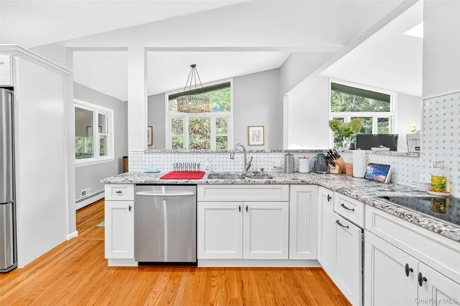 9 Brookdell Drive, Hartsdale, NY 10530 - Image #2