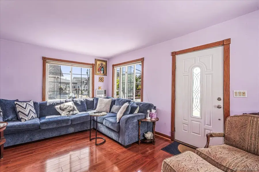 88 Buffalo Avenue, East Atlantic Beach, NY 11561 - Image #2