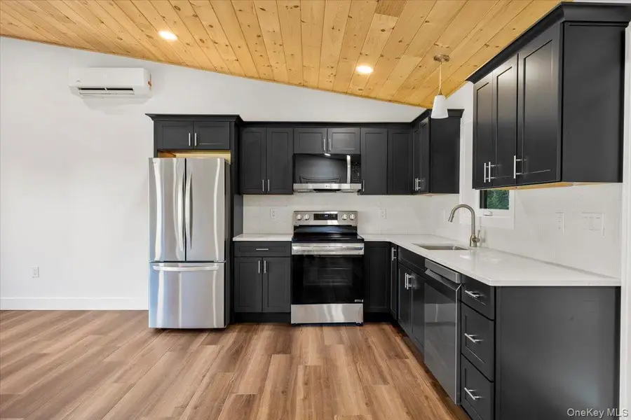 711 Vedder Mountain Road, Catskill, NY 12414 - Image #2