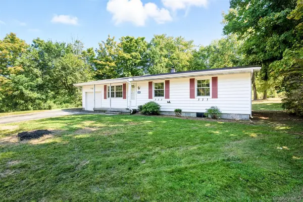 38 Marshall Road, Hyde Park, NY 12538