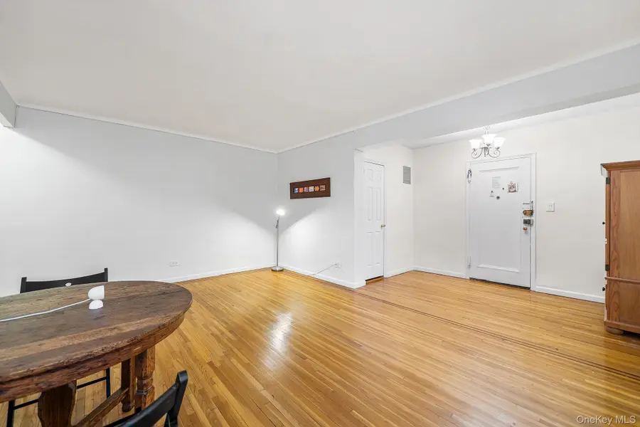 65-74 Saunders Street #1F, Rego Park, NY 11374 - Image #3