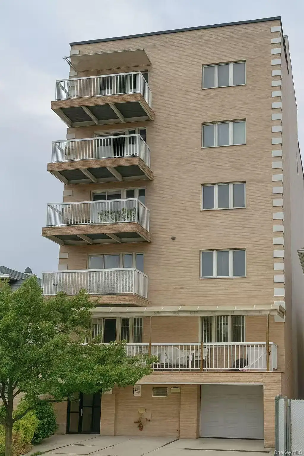 339 Ave P #2B, Brooklyn, NY 11204 - Image #1