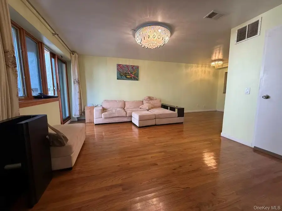 339 Ave P #2B, Brooklyn, NY 11204 - Image #3