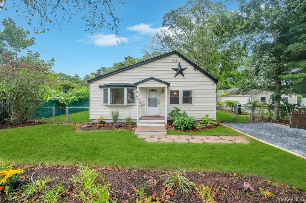 247 Hawthorne Street, Mastic Beach, NY 11951 - Image #1