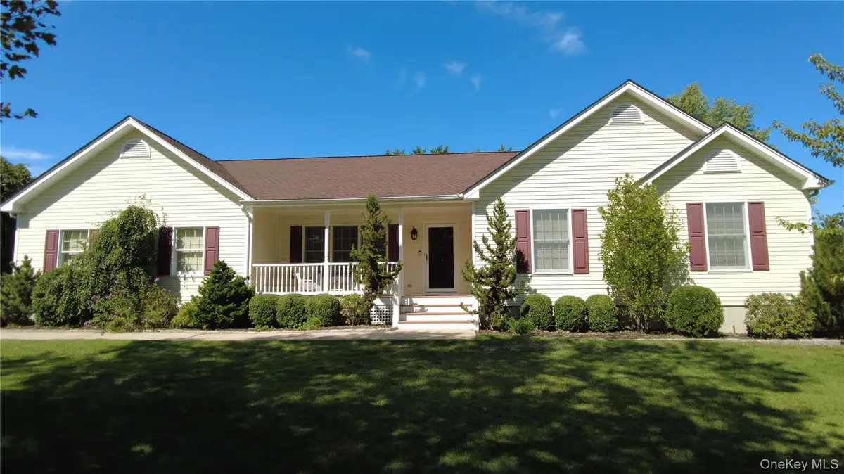 78 Southfield Road, Baiting Hollow, NY 11933 - Image #1