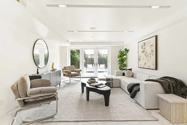 135 E 38th Street, New York (Manhattan), NY 10016