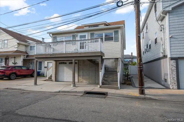 653 Arthur Street, Baldwin, NY 11510