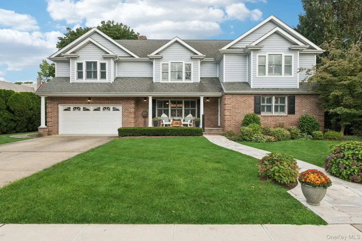 85 Kilburn Road, Garden City, NY 11530 - Image #1