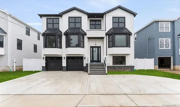 905 Greenfield Road, Woodmere, NY 11598