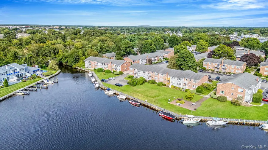 135 Fairharbor Dr #135, Patchogue, NY 11772 - Image #2