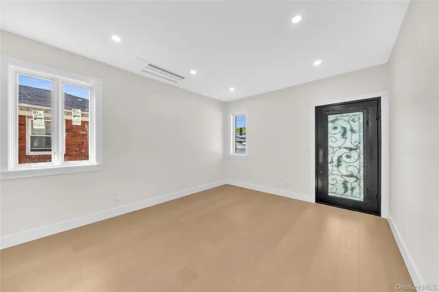 5648 219th Street, Bayside, NY 11364 - Image #3