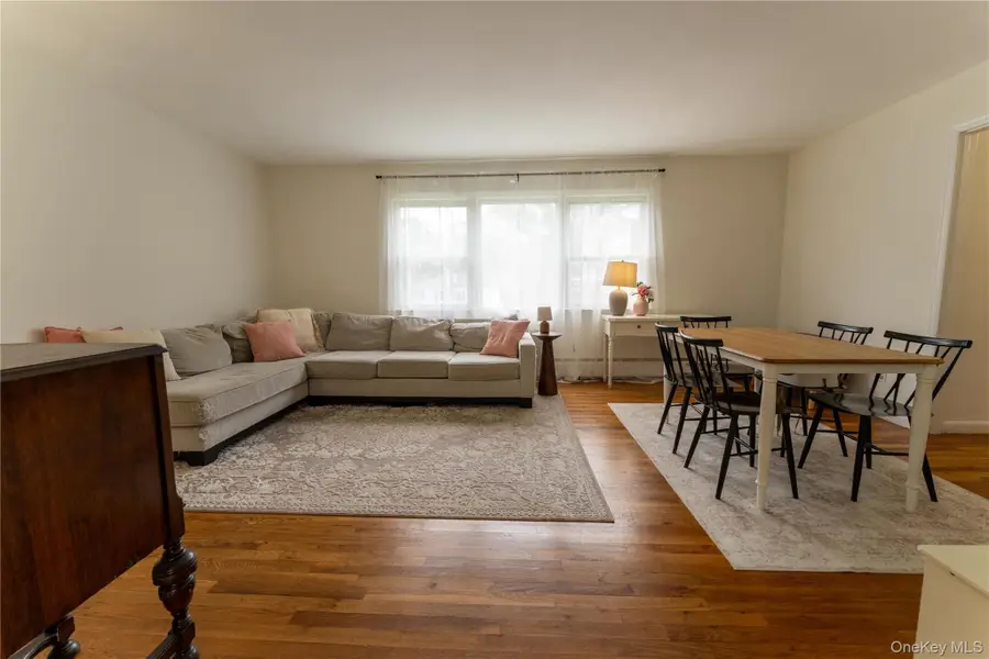 3 Sussex Court #415, Suffern, NY 10901 - Image #3