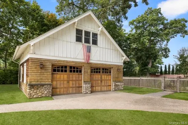 275 Woodland Drive, Brightwaters, NY 11718 - Image #3