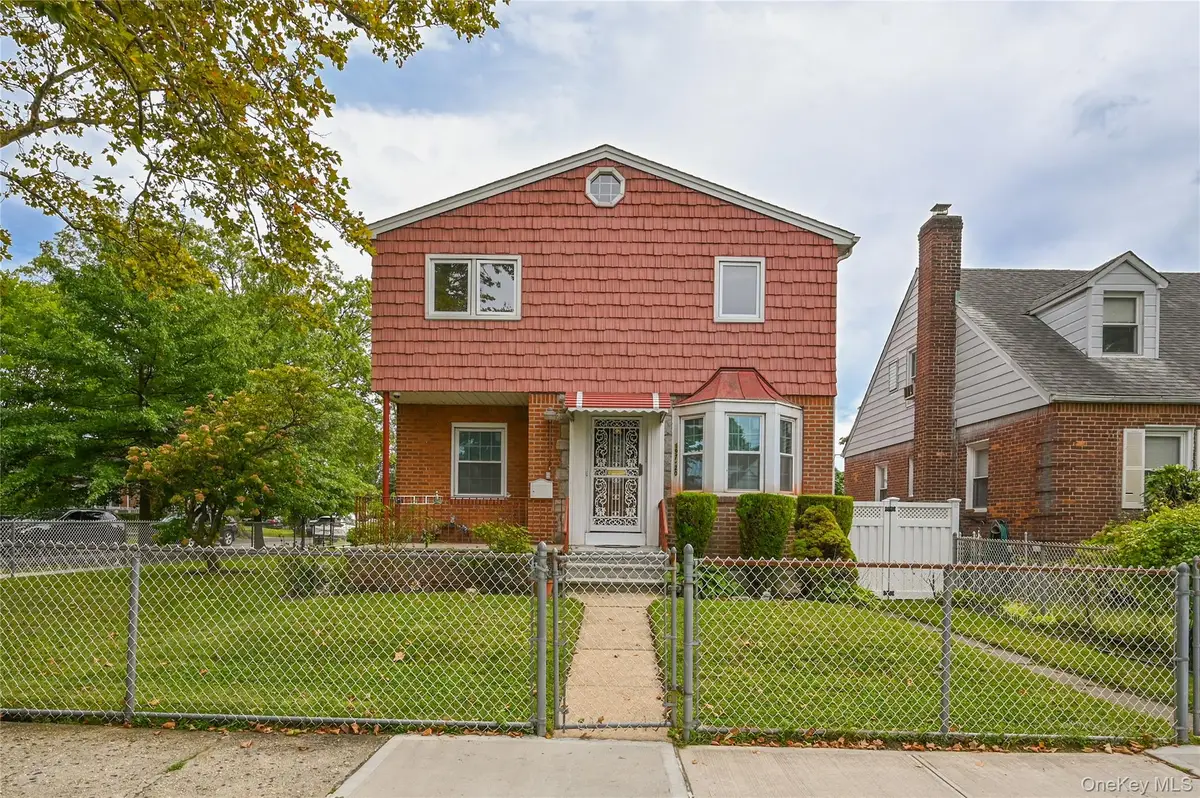 19720 58 Avenue, Fresh Meadows, NY 11365 - #1