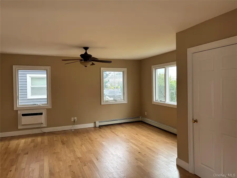 65 Jefferson Place, Massapequa, NY 11758 - Image #2