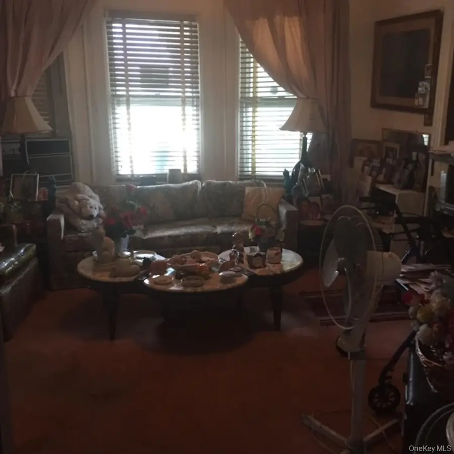 121 Coligni Avenue, New Rochelle, NY 10801 - Image #2