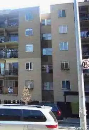 770 Lefferts Avenue #APT3R, Brooklyn, NY 11203