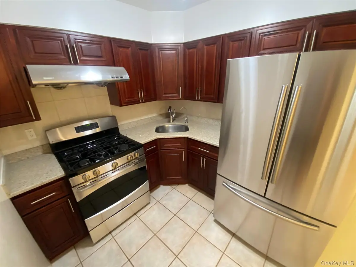 68-05 242 Street #31A, Little Neck, NY 11362 - Image #1