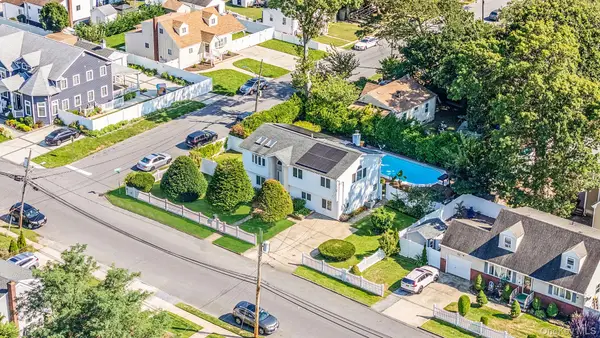 540 Scudder Avenue, Copiague, NY 11726