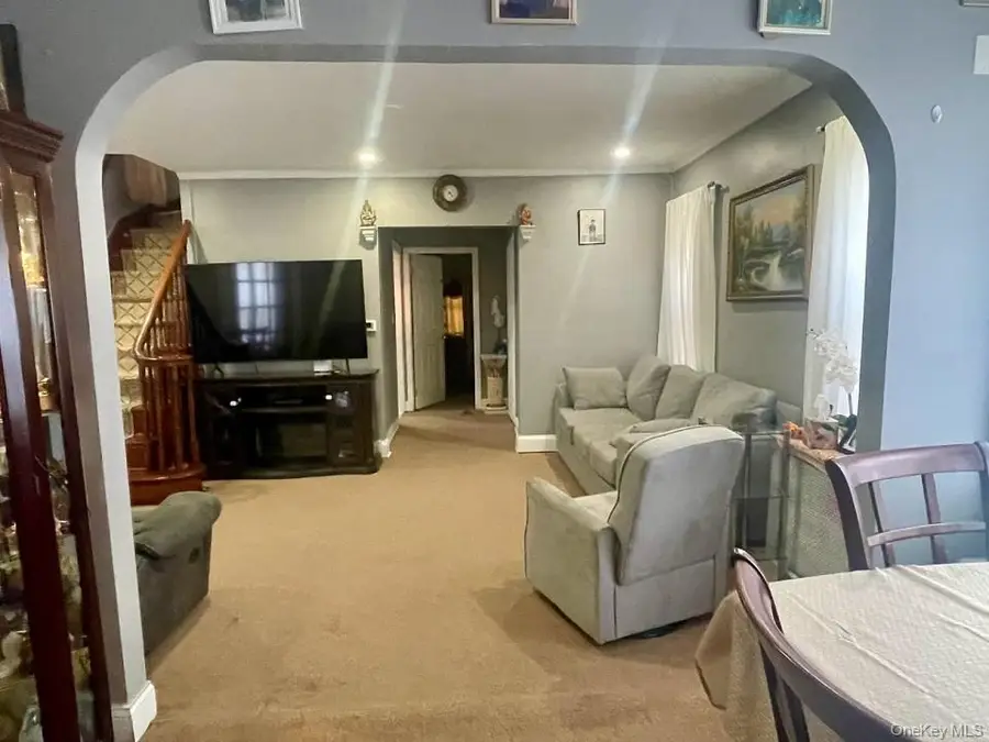 21438 112th Road, Queens Village, NY 11429 - Image #2