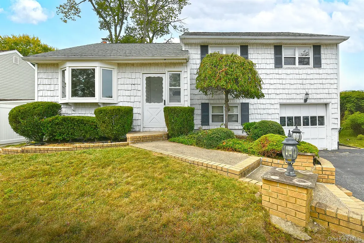 42 Amherst Drive, Massapequa, NY 11758 - Image #1