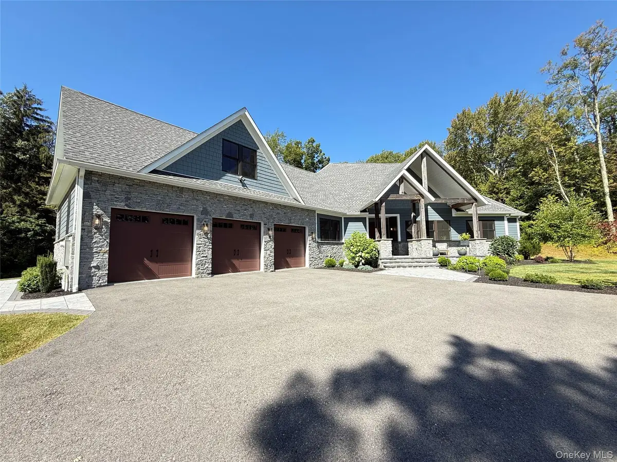 71 Carol Lane, Poughquag, NY 12570 - Image #1