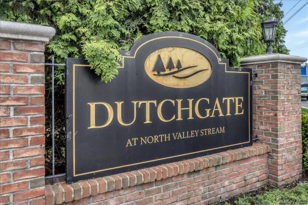 802 Willow Lane #Upper Level, Valley Stream, NY 11580