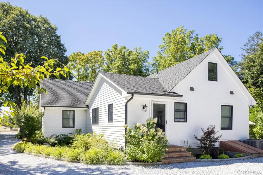 1260 Main Road, Jamesport, NY 11901 - Image #2