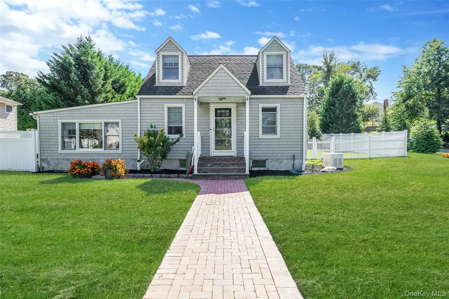 20 Tulip Road, Kings Park, NY 11754 - Image #2