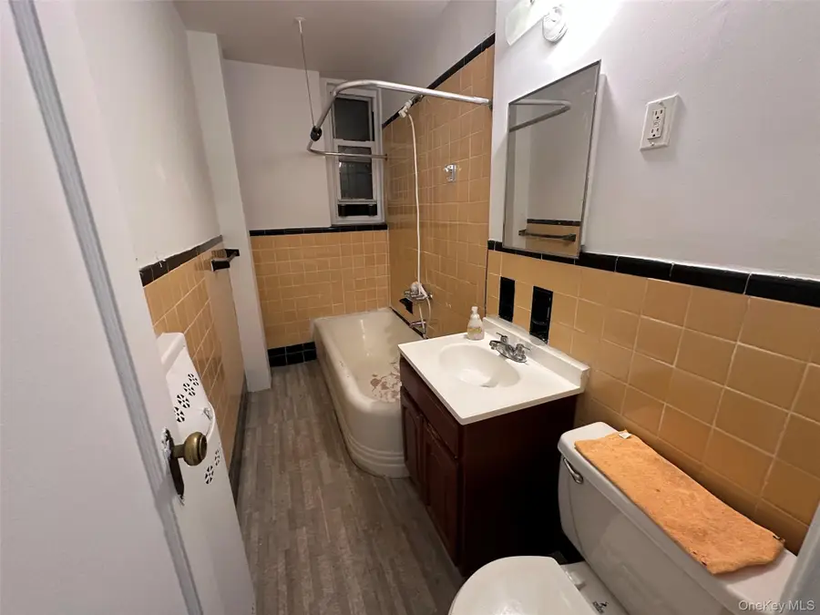 141-25 Northern Boulevard #B21, Flushing, NY 11354 - Image #3