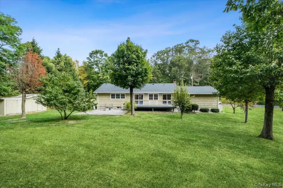 25 Park Drive, Putnam Valley, NY 10579 - Image #2