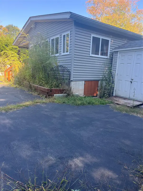 23 Davis Lane, Fallsburg, NY 12779