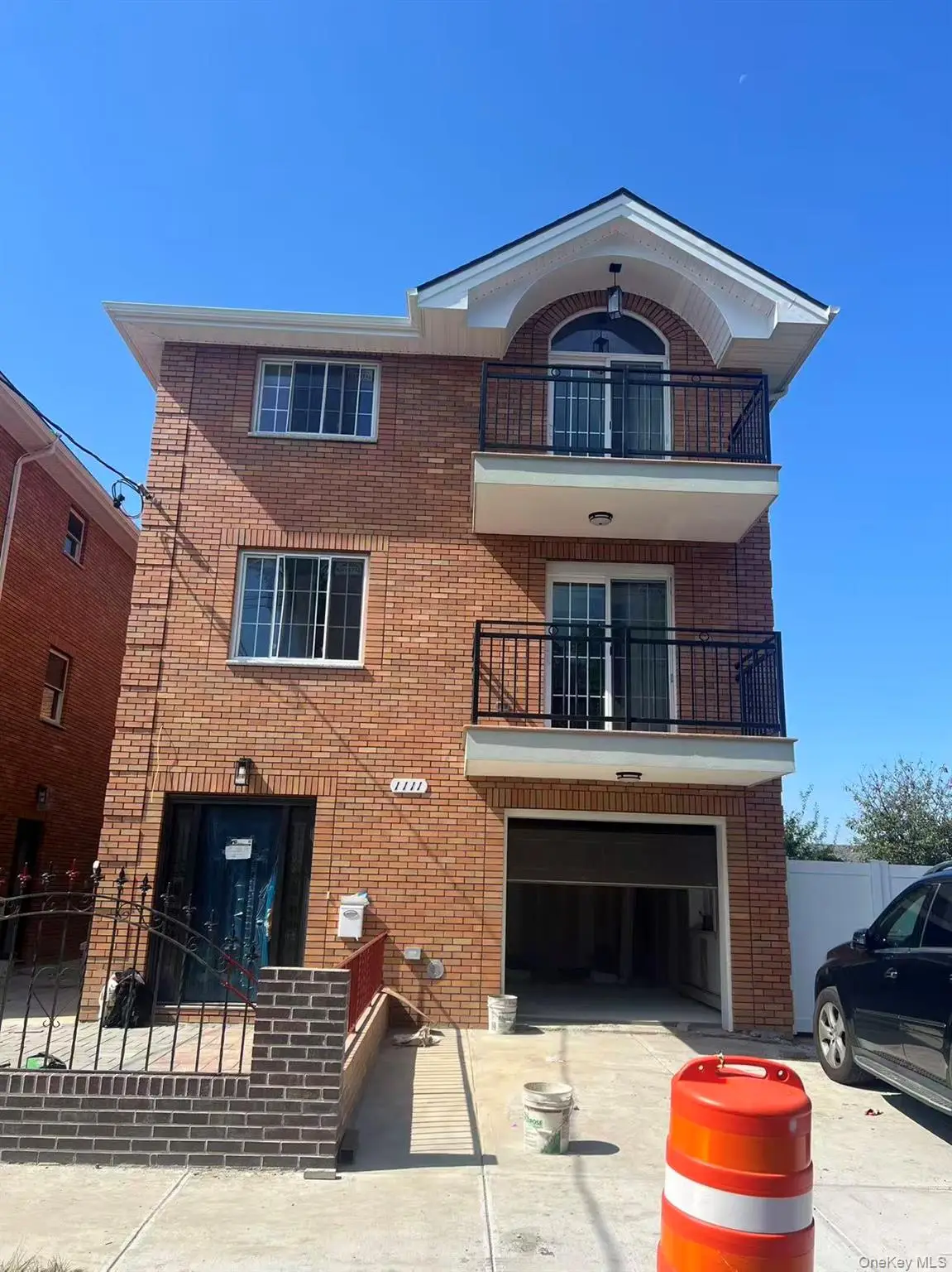 1111 Clarence Avenue, Bronx, NY 10465 - Image #1